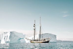 Polar Explorer Icebreaker